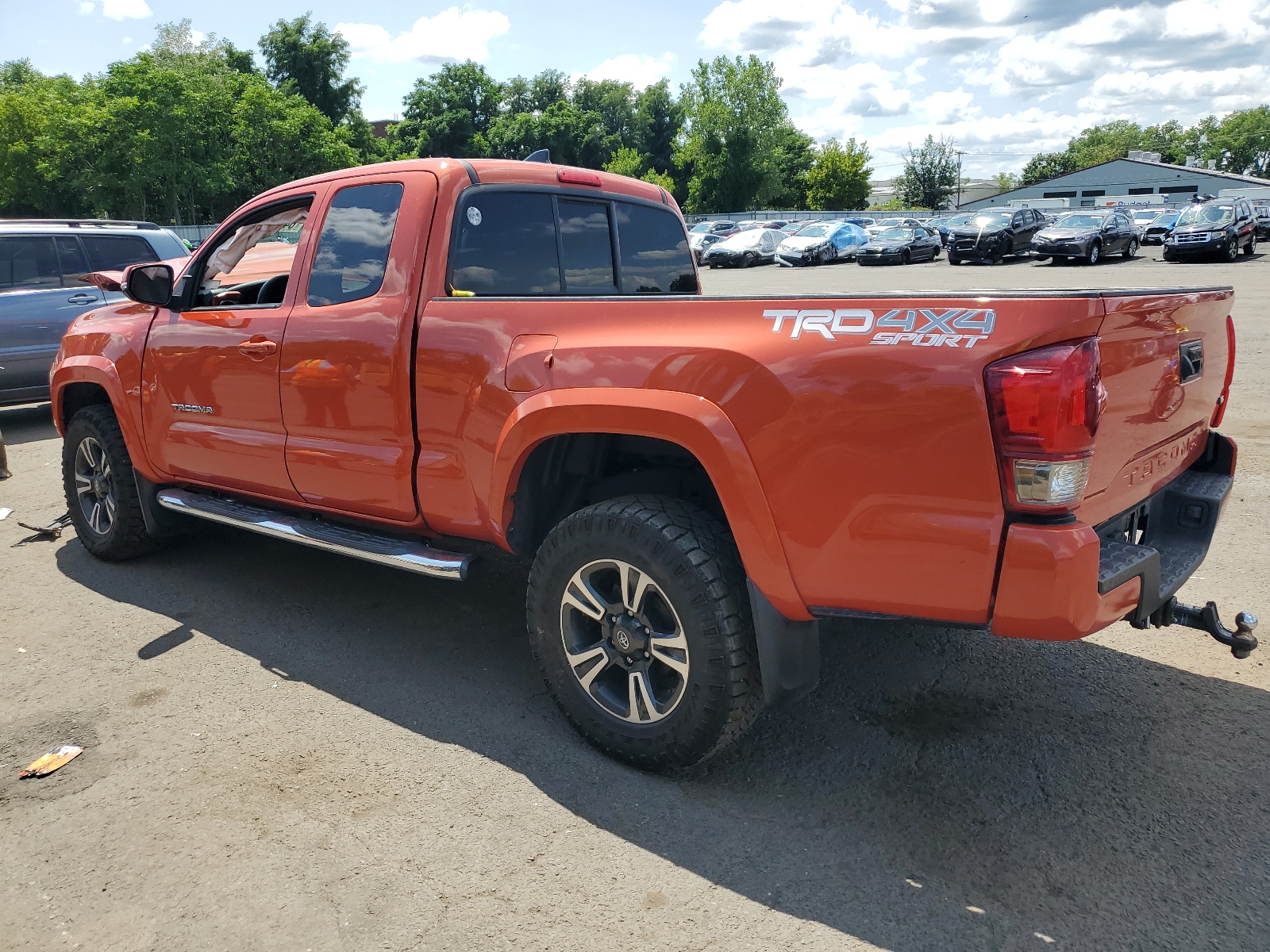 2017 Toyota Tacoma Access Cab vin: 5TFSZ5AN7HX088036