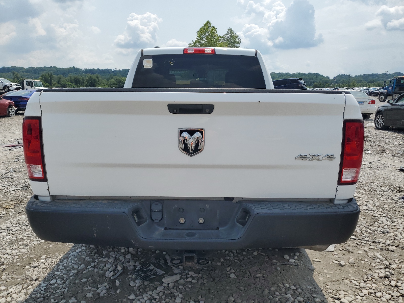 2015 Ram 1500 St vin: 1C6RR7SM3FS636535