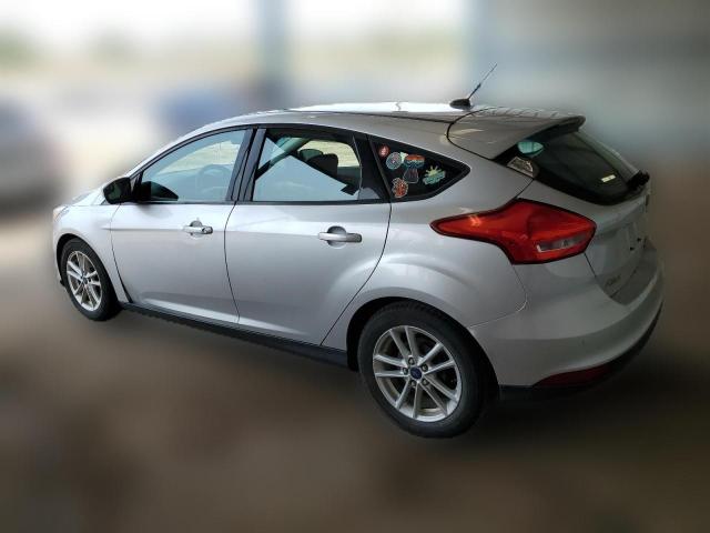 Хетчбеки FORD FOCUS 2015 Сріблястий