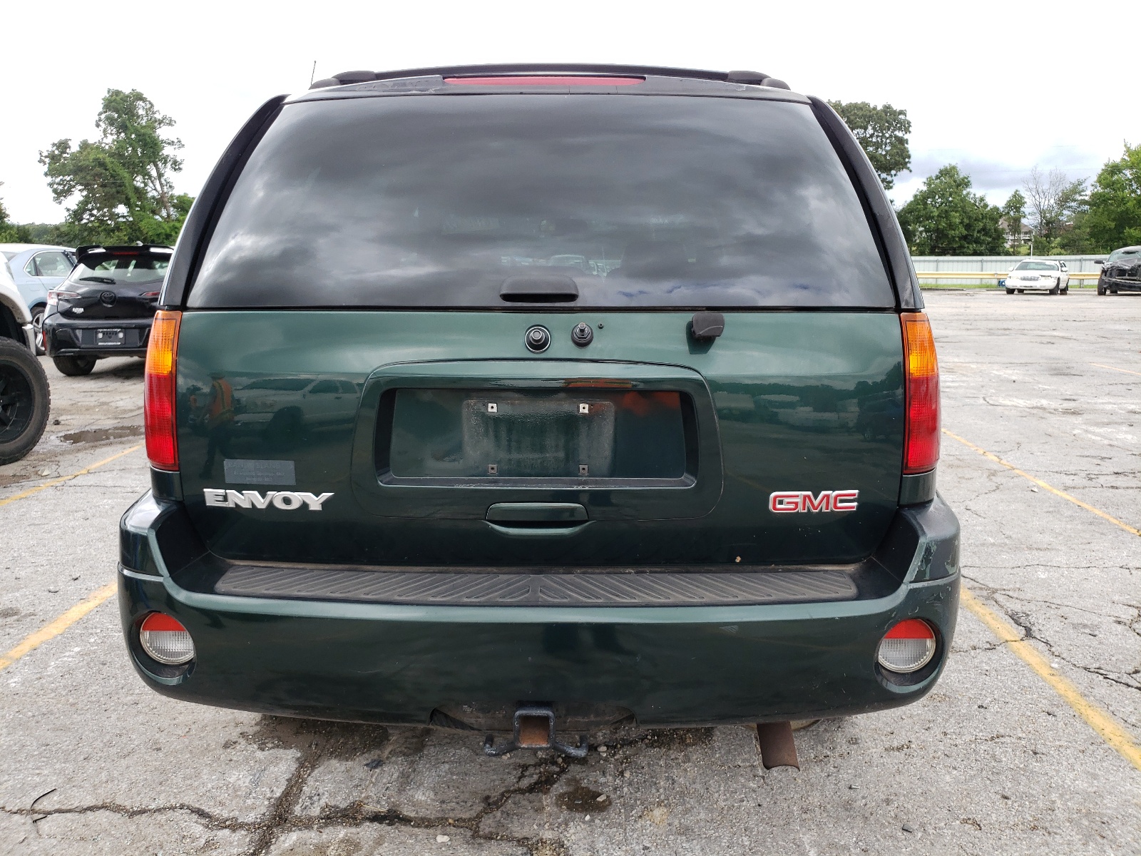 1GKDT13S332205479 2003 GMC Envoy