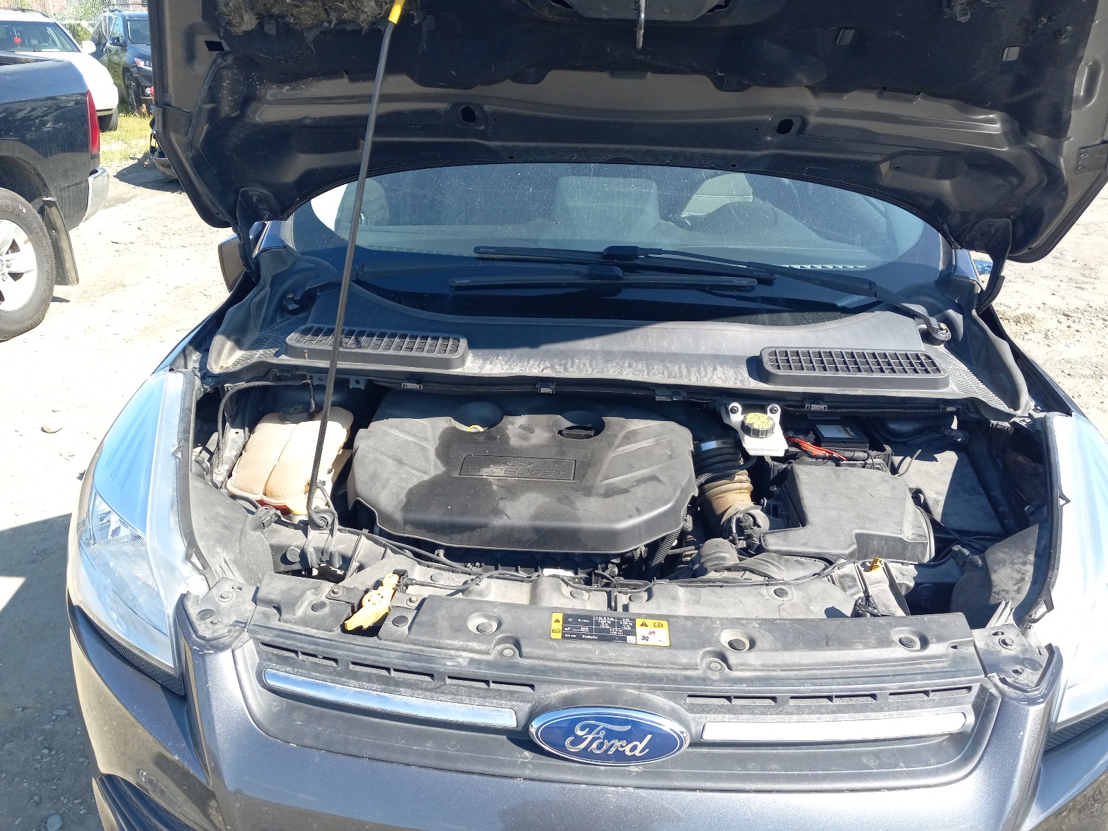 1FMCU9G90FUC64889 2015 Ford Escape Se