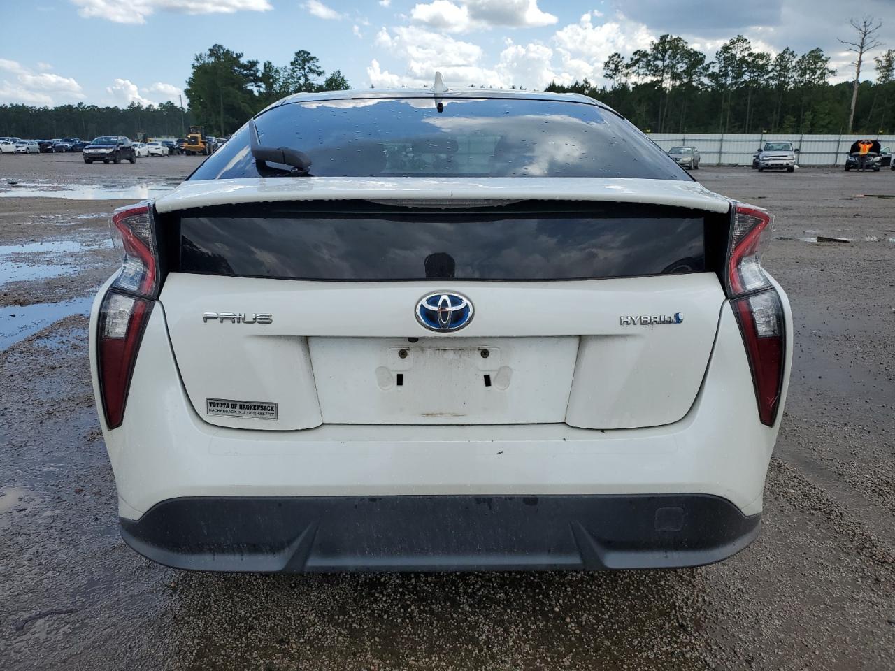 2016 Toyota Prius VIN: JTDKARFU8G3515941 Lot: 64380094