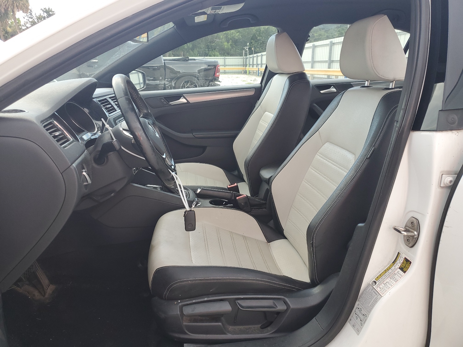 3VWD17AJ7GM349725 2016 Volkswagen Jetta Sport