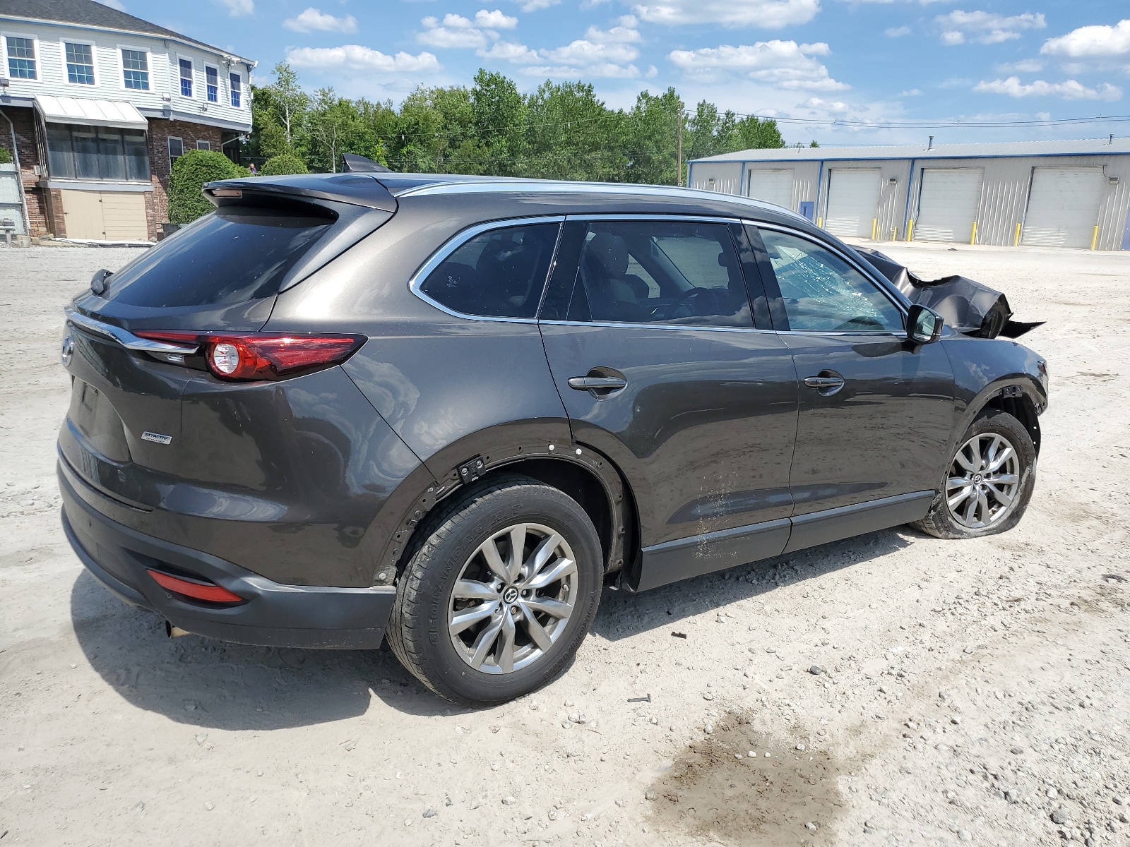 JM3TCBCY8J0205561 2018 Mazda Cx-9 Touring