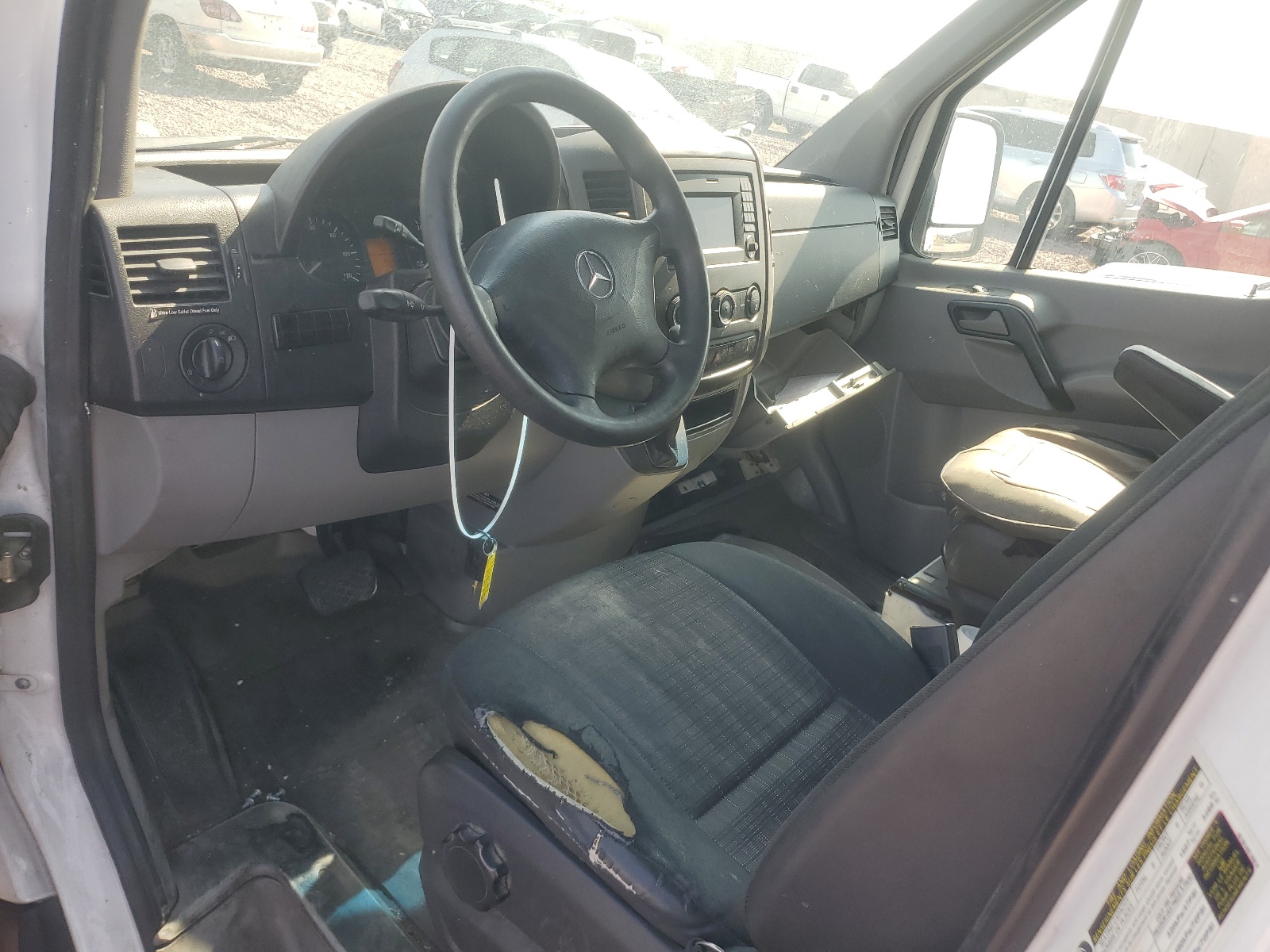 WD3PE7CC4E5851348 2014 Mercedes-Benz Sprinter 2500