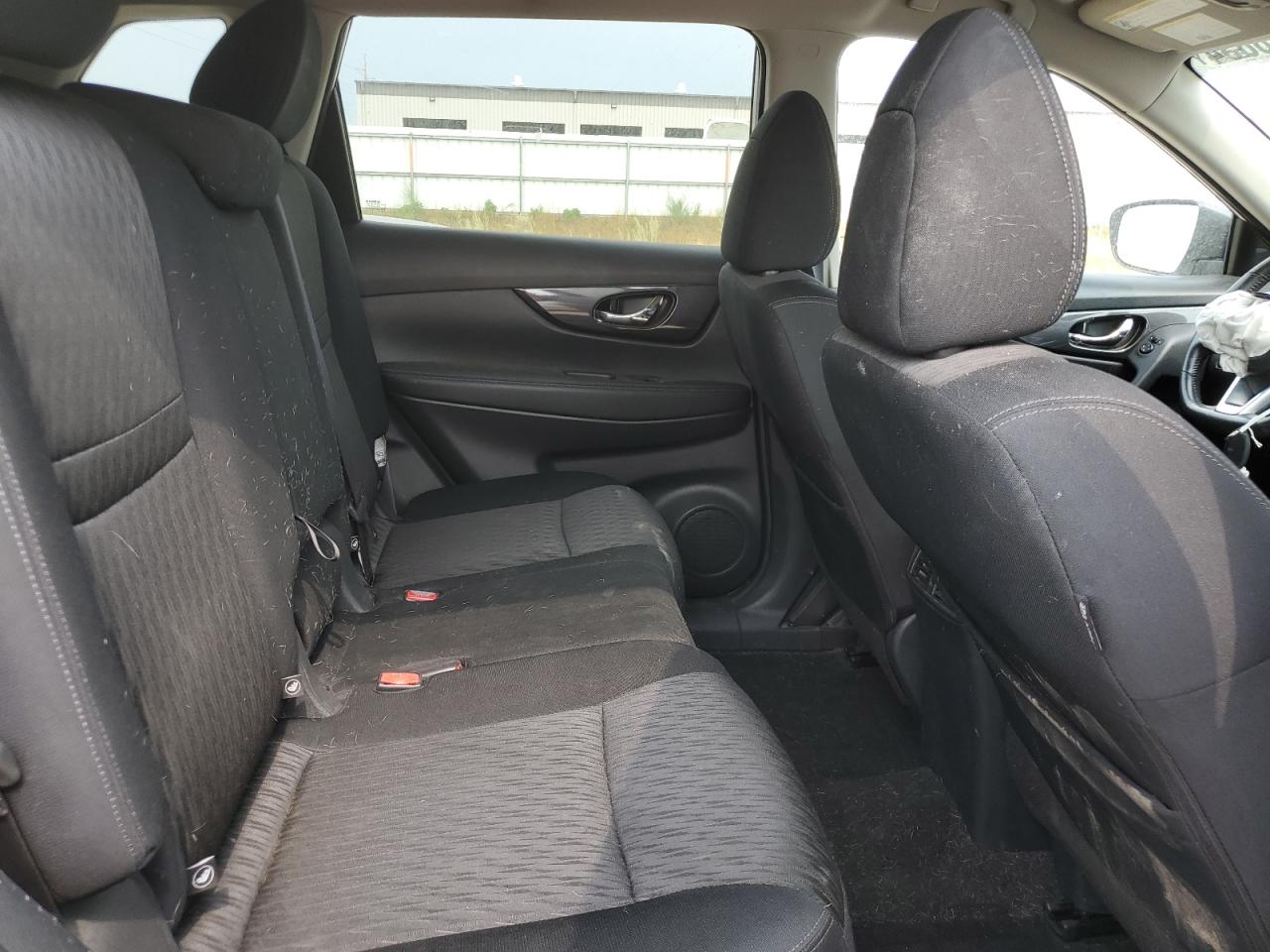 2017 Nissan Rogue S VIN: KNMAT2MV2HP511757 Lot: 64948834