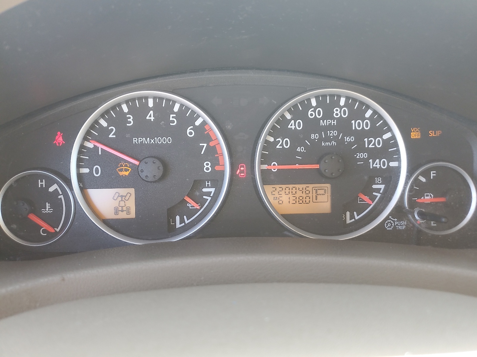 5N1AR18W76C618282 2006 Nissan Pathfinder Le