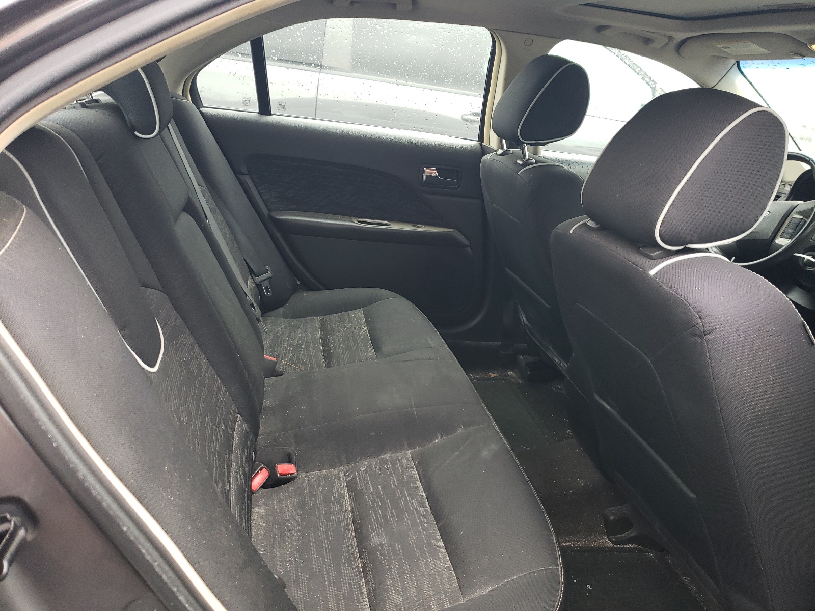 3FAHP0HA9BR328506 2011 Ford Fusion Se