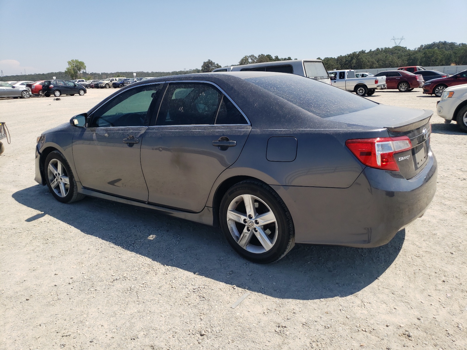 4T1BF1FK4DU723561 2013 Toyota Camry L