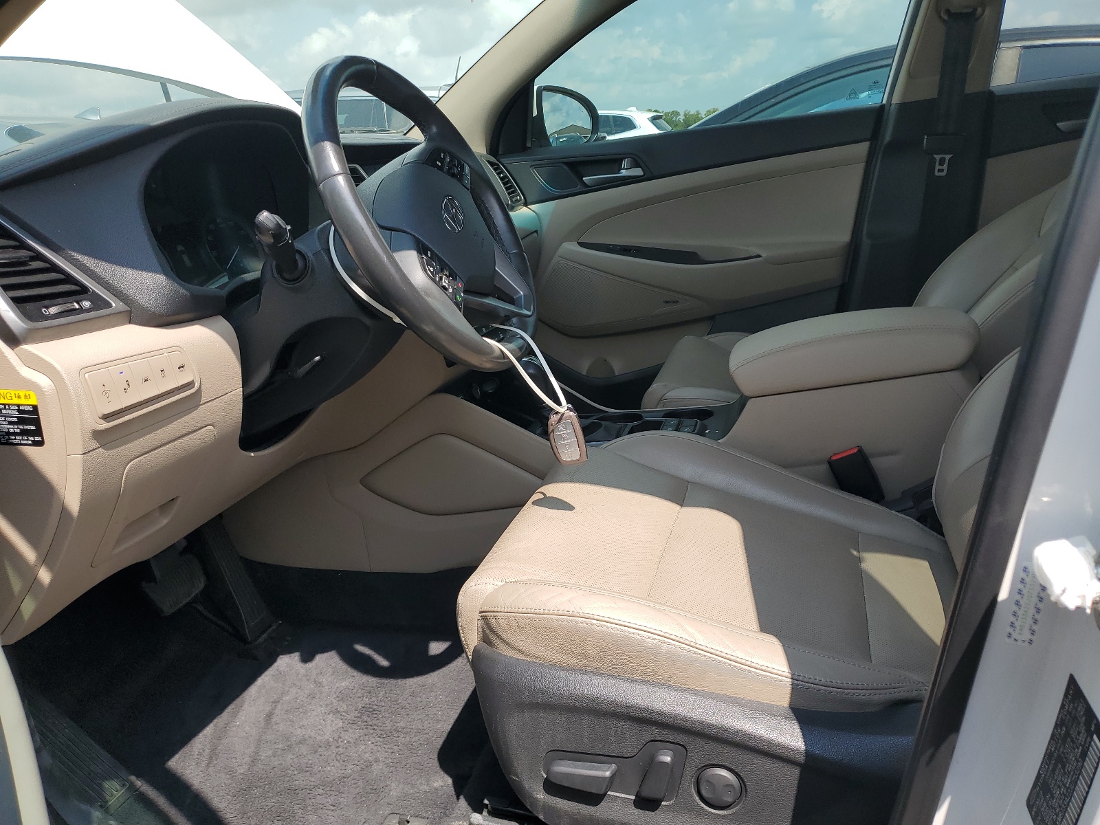 KM8J33A22JU753290 2018 Hyundai Tucson Value