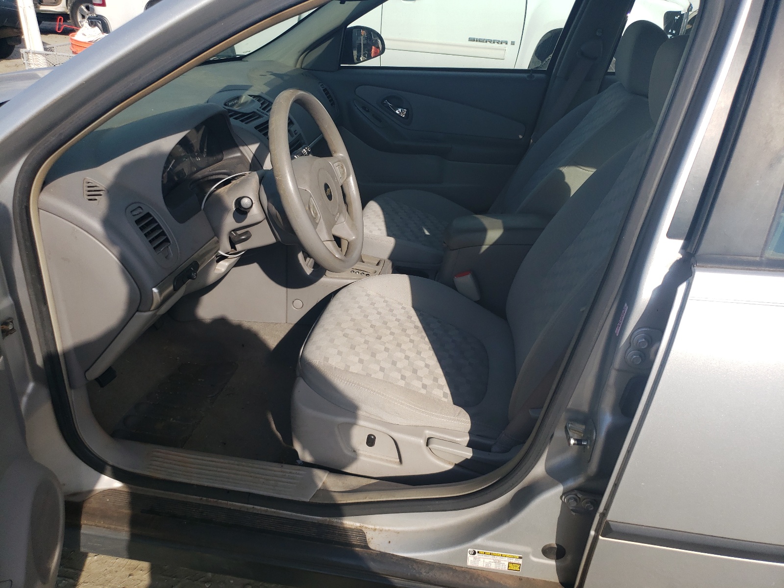 1G1ZS528X5F266561 2005 Chevrolet Malibu