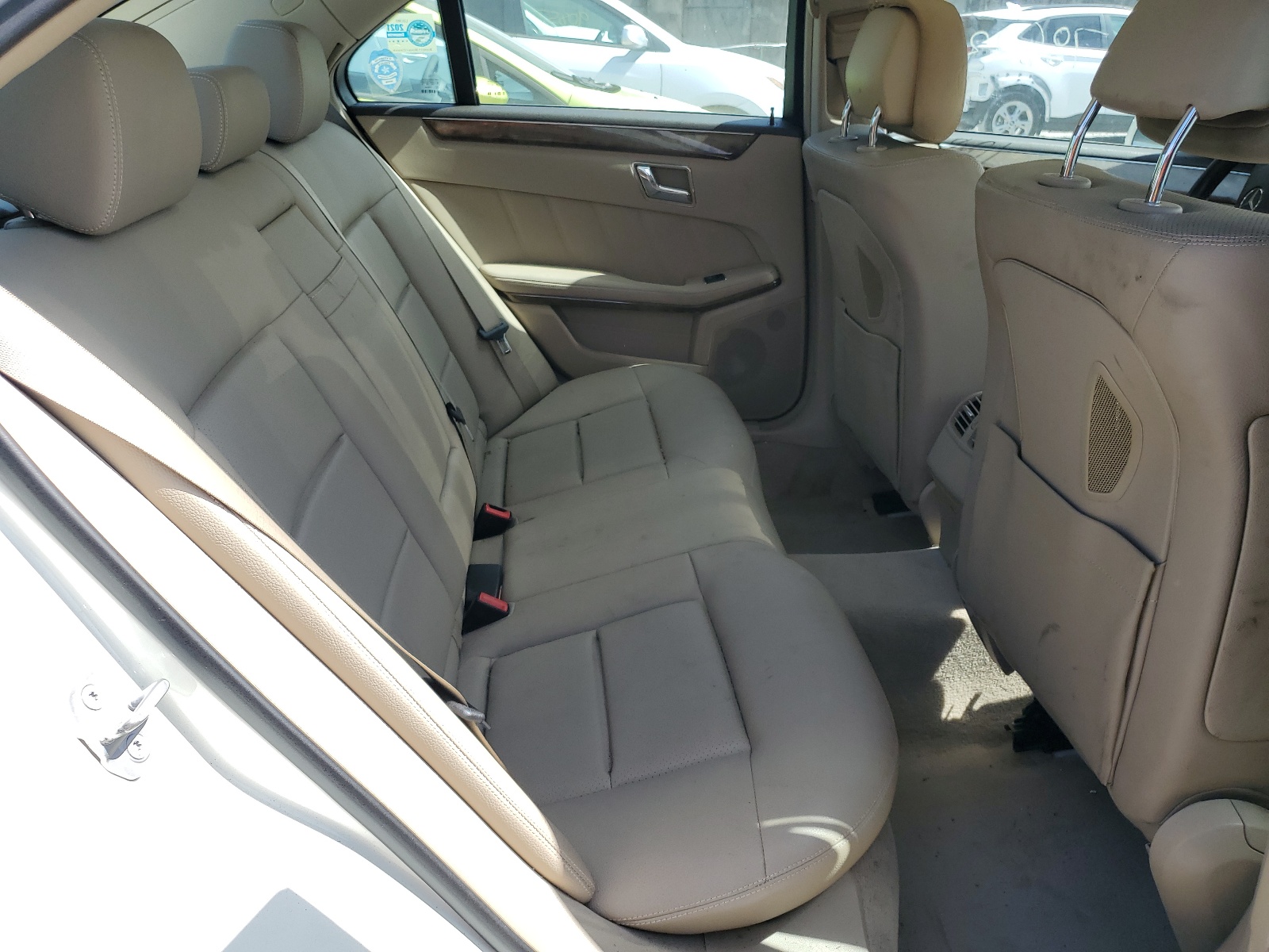 WDDHF2EB3BA325381 2011 Mercedes-Benz E 350 Bluetec