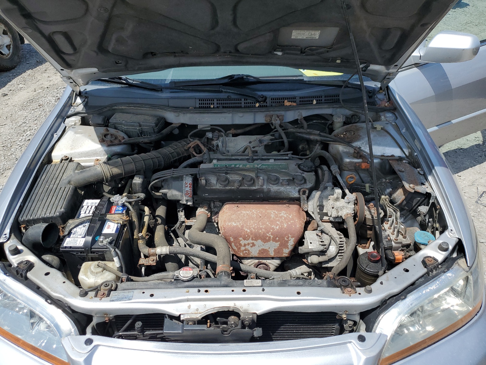 1HGCG65881A134598 2001 Honda Accord Ex