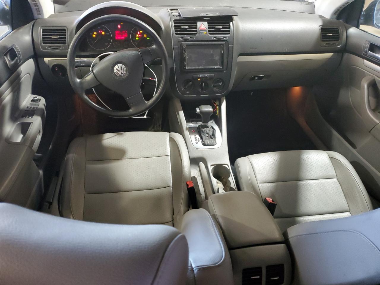 2007 Volkswagen Jetta 2.5 Option Package 1 VIN: 3VWRF71KX7M159028 Lot: 64791944