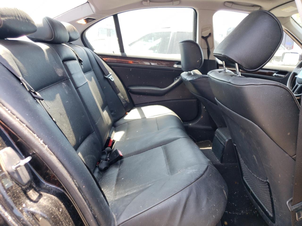 2004 BMW 325 I VIN: WBAEV33484KR34647 Lot: 60553954