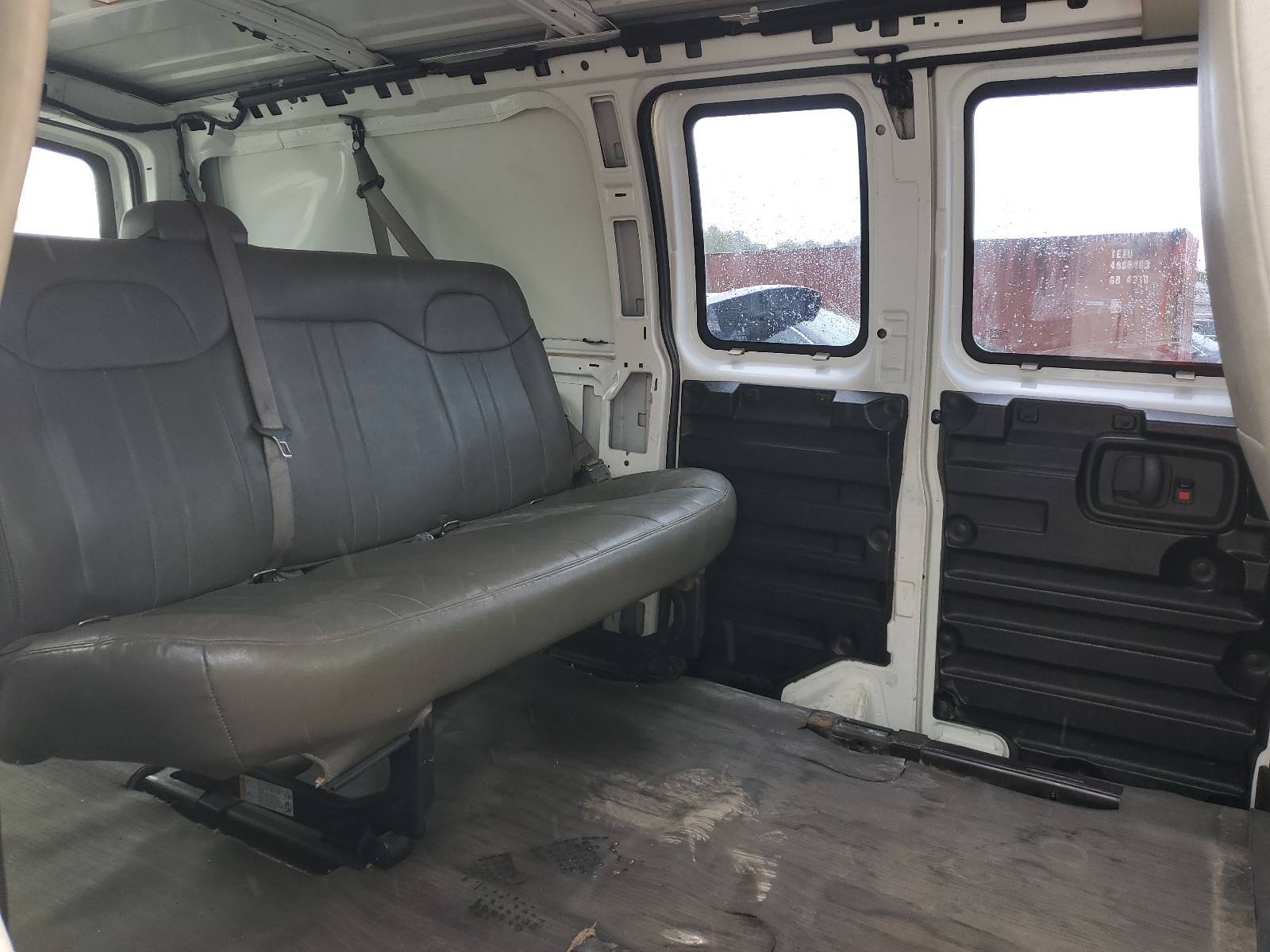 1GCWGFCA2D1111761 2013 Chevrolet Express G2500