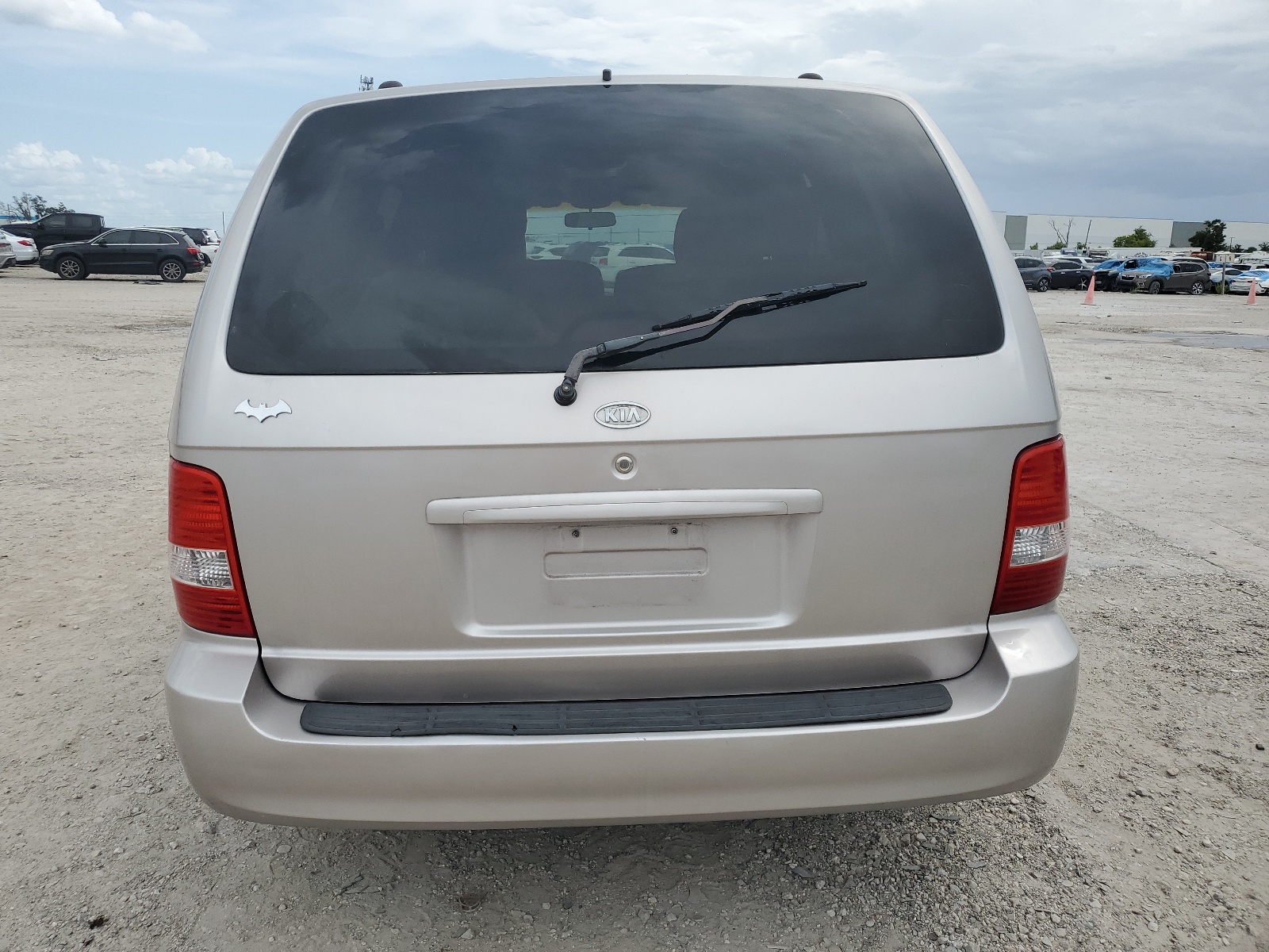 KNDUP131056669395 2005 Kia Sedona Ex