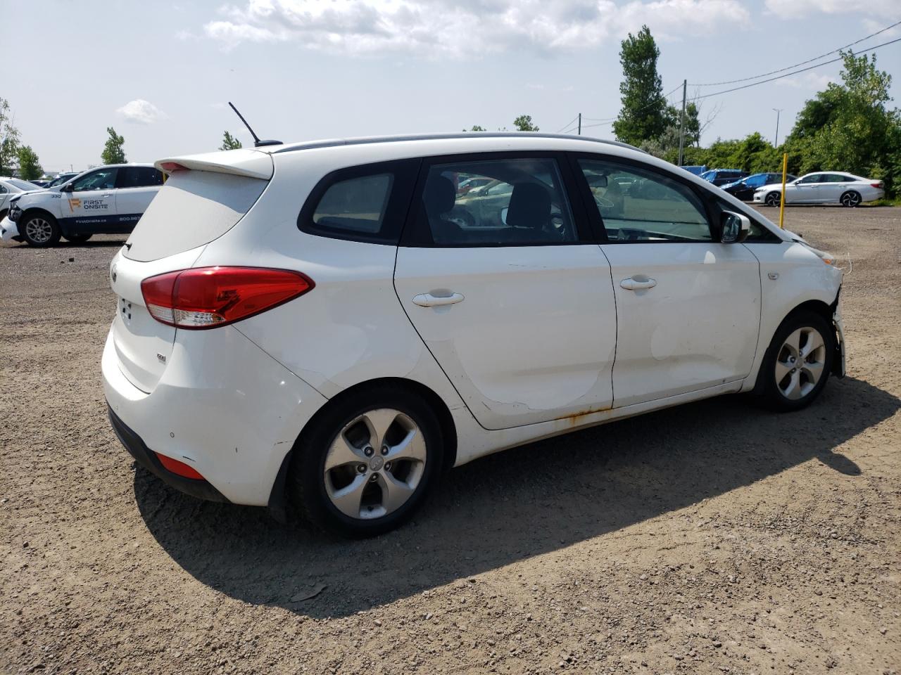 2014 Kia Rondo VIN: KNAHT8A32E7034583 Lot: 63505584