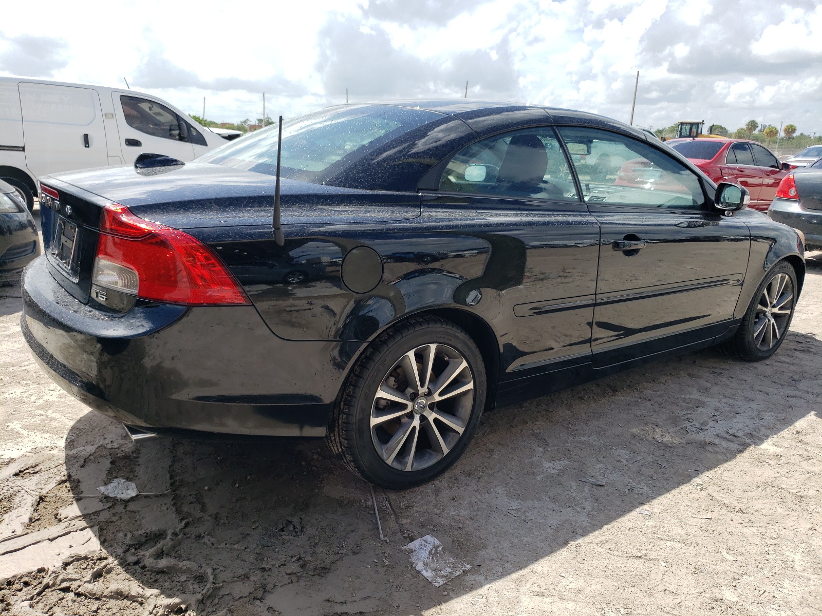 YV1672MC7BJ117507 2011 Volvo C70 T5