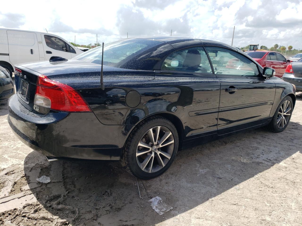 2011 Volvo C70 T5 VIN: YV1672MC7BJ117507 Lot: 64963644