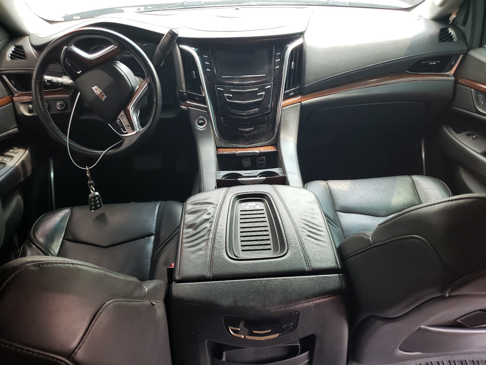 1GYS4BKJ7JR211458 2018 Cadillac Escalade Luxury