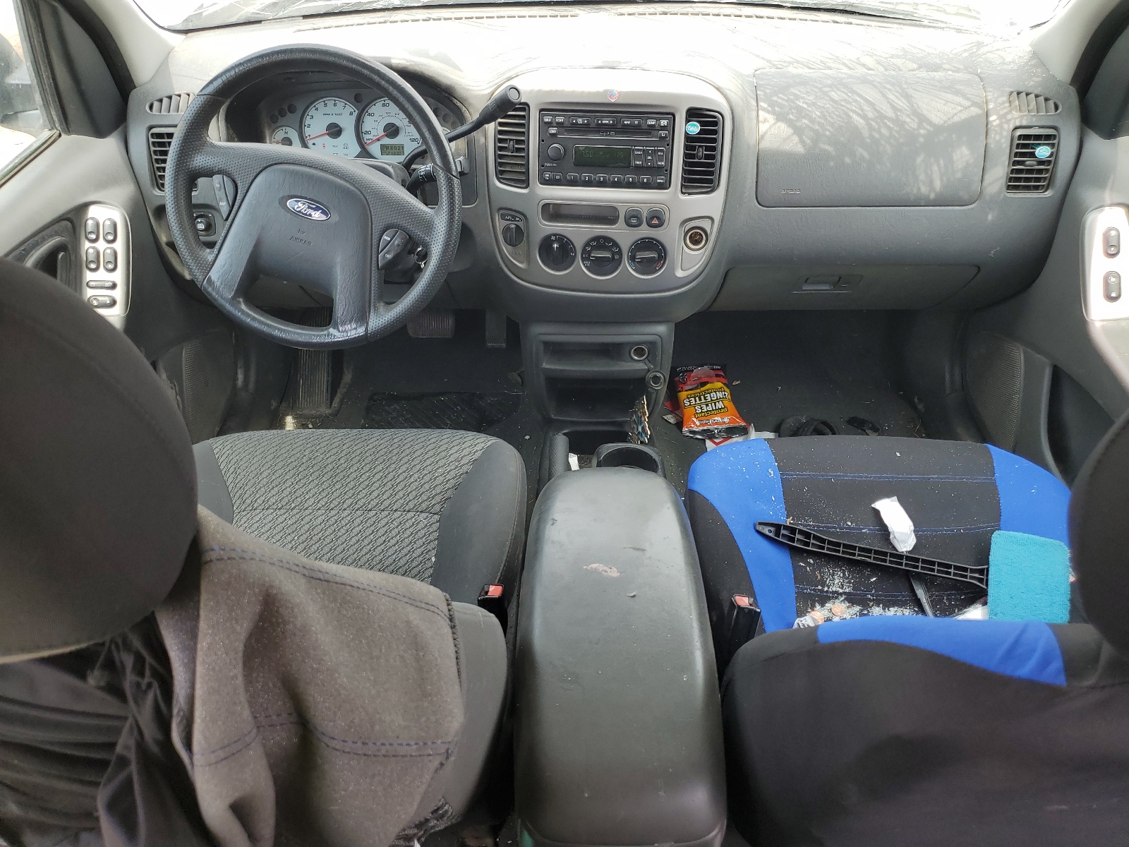 1FMYU93143KE10112 2003 Ford Escape Xlt