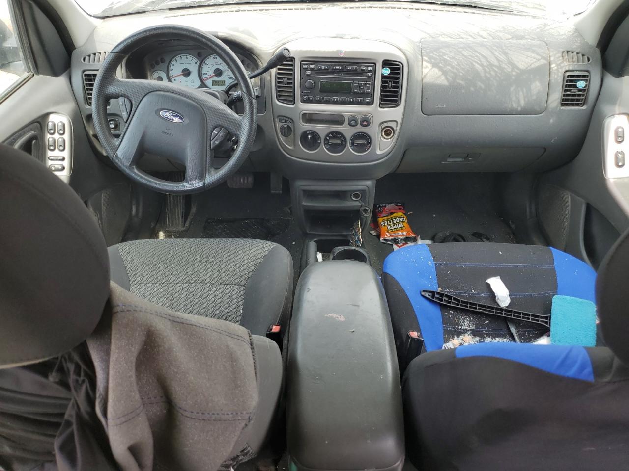 2003 Ford Escape Xlt VIN: 1FMYU93143KE10112 Lot: 63908954