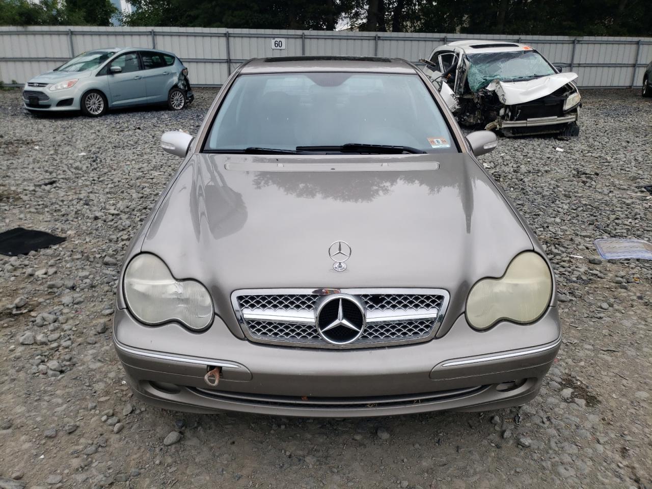 2004 Mercedes-Benz C 230K Sport Sedan VIN: WDBRF40J94F532063 Lot: 61913594