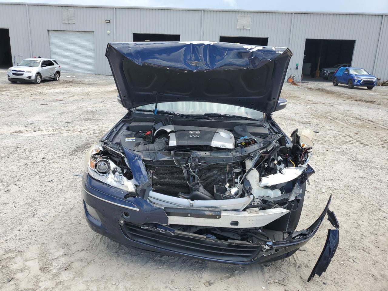 2011 Hyundai Genesis 3.8L VIN: KMHGC4DE5BU117809 Lot: 64121564