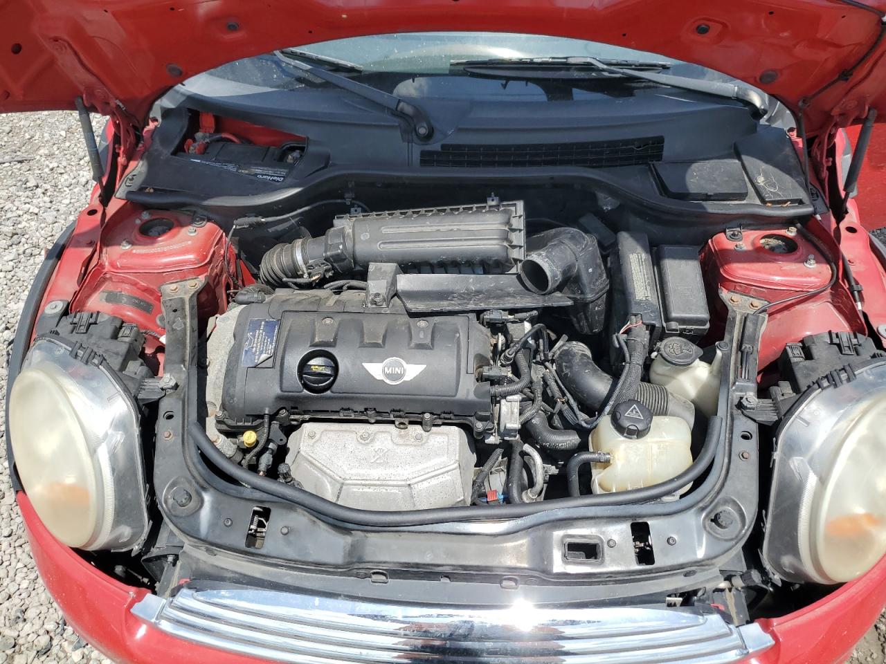 2011 Mini Cooper VIN: WMWSU3C57BT096567 Lot: 63521124