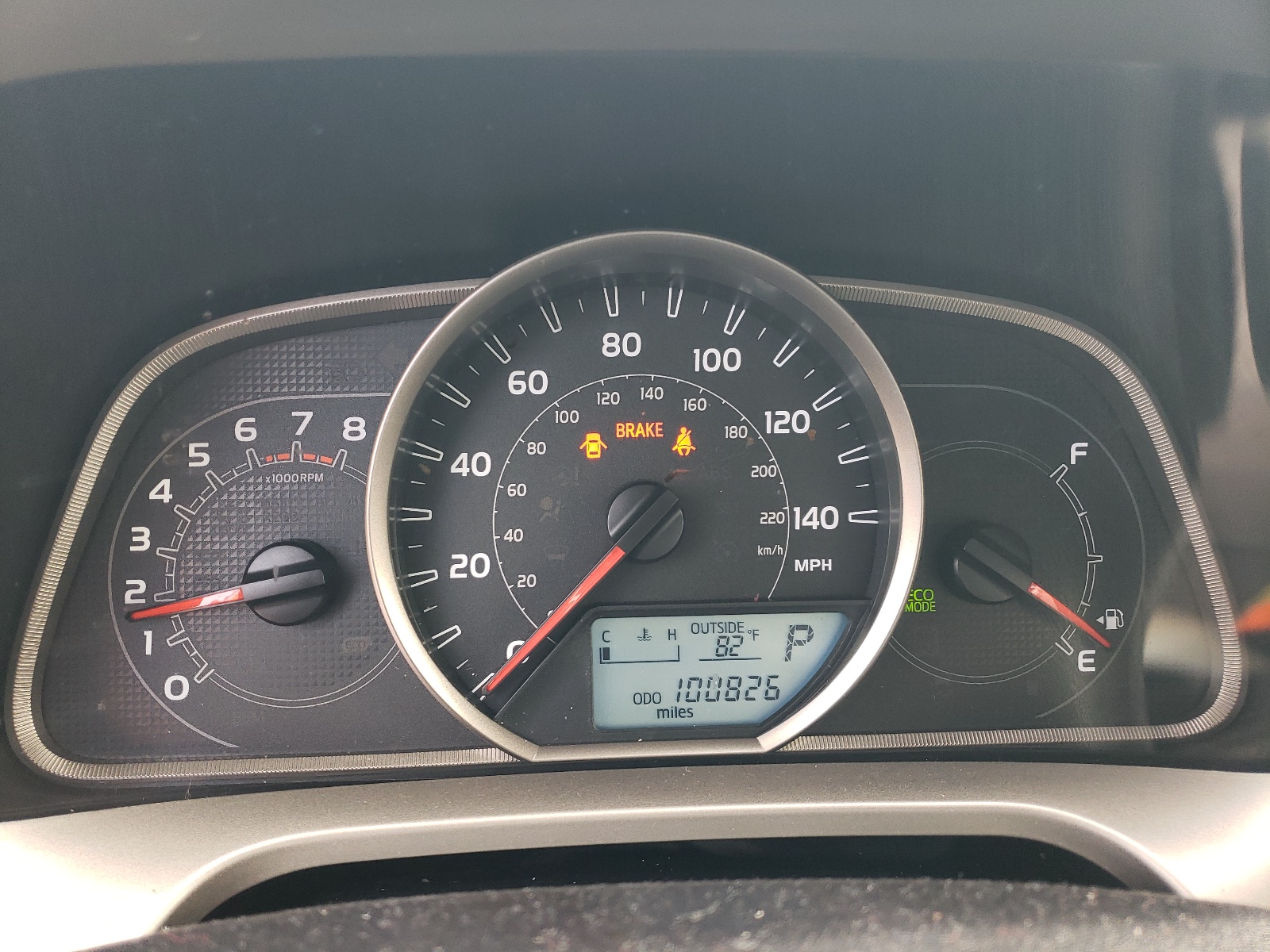 JTMBFREV2EJ003757 2014 Toyota Rav4 Le