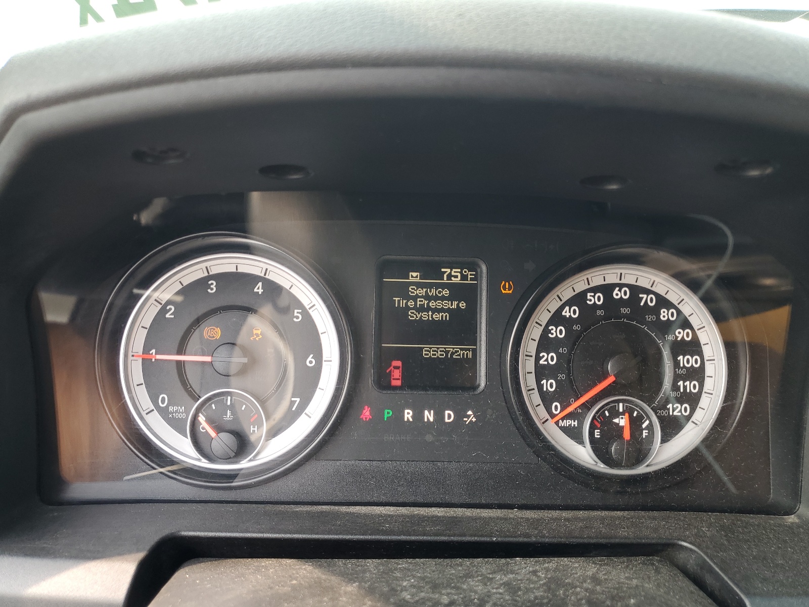 1C6RR7FG3ES131890 2014 Ram 1500 St