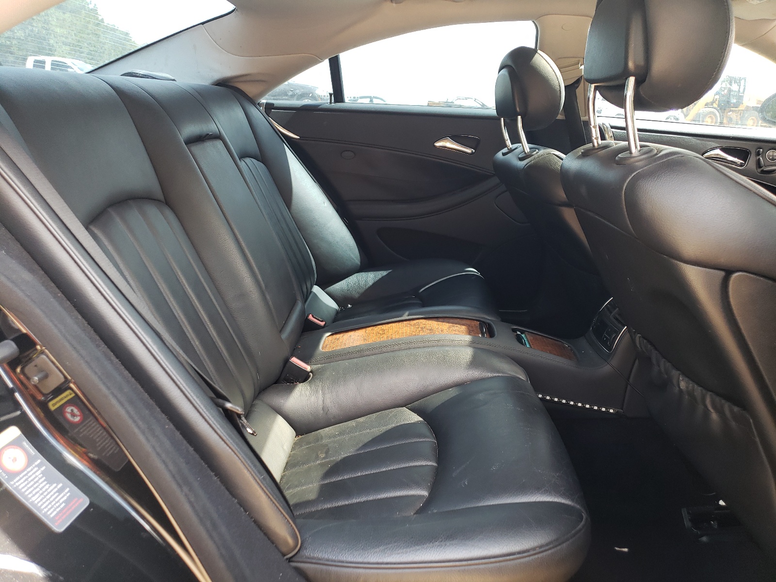 WDDDJ75XX6A027079 2006 Mercedes-Benz Cls 500C