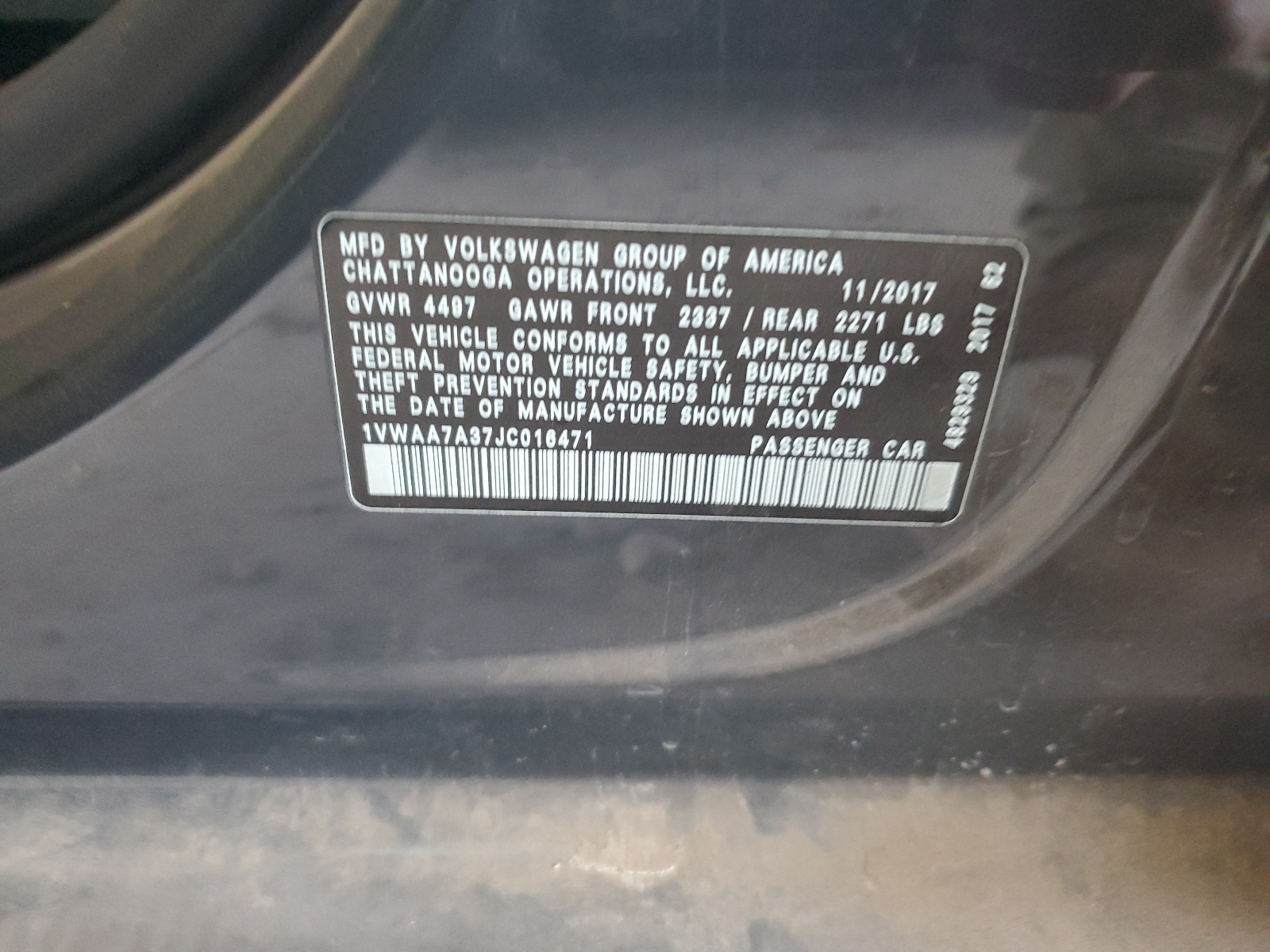 1VWAA7A37JC016471 2018 Volkswagen Passat S