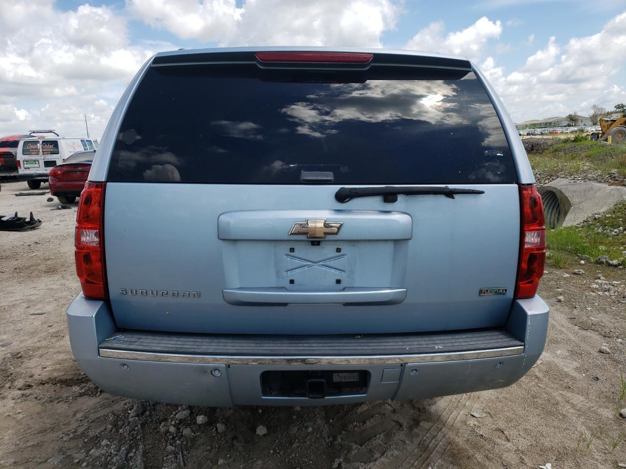 2011 Chevrolet Suburban C1500 Ltz VIN: 1GNSCKE07BR260423 Lot: 64924754