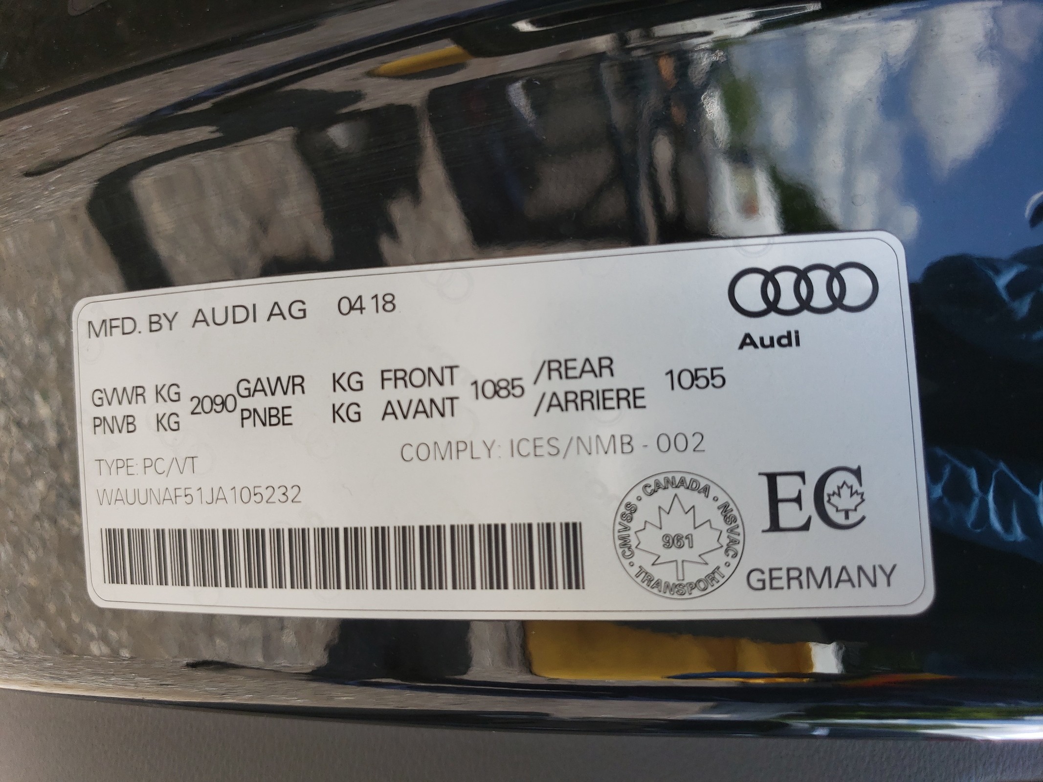 WAUUNAF51JA105232 2018 Audi A5 Prestige S-Line