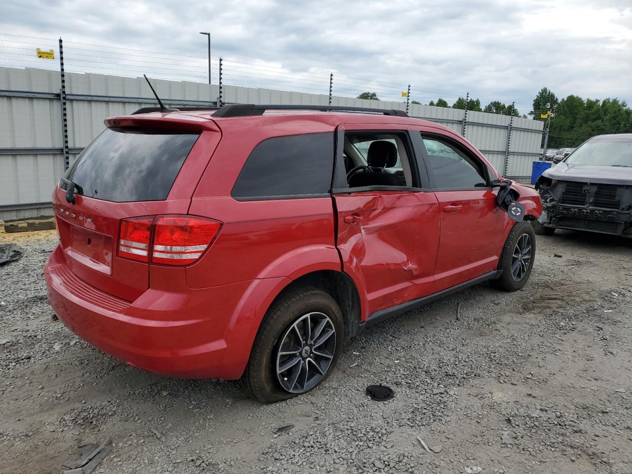 2018 Dodge Journey Se VIN: 3C4PDCABXJT309743 Lot: 61843854