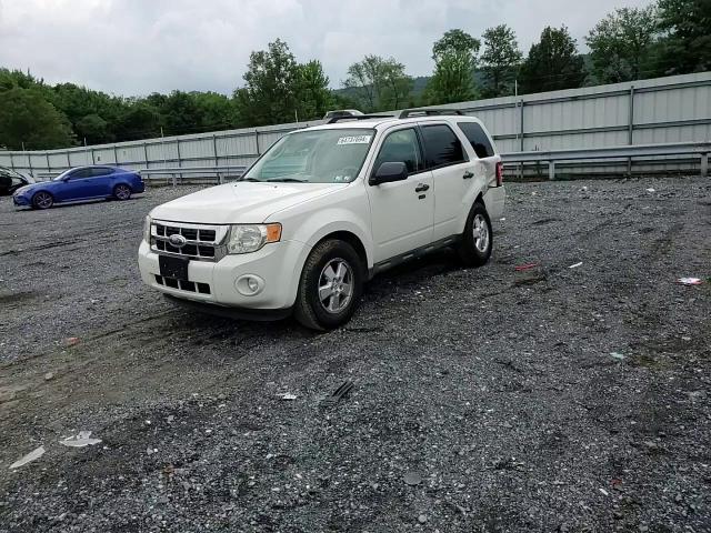 2009 Ford Escape Xlt VIN: 1FMCU93799KA92821 Lot: 64737694