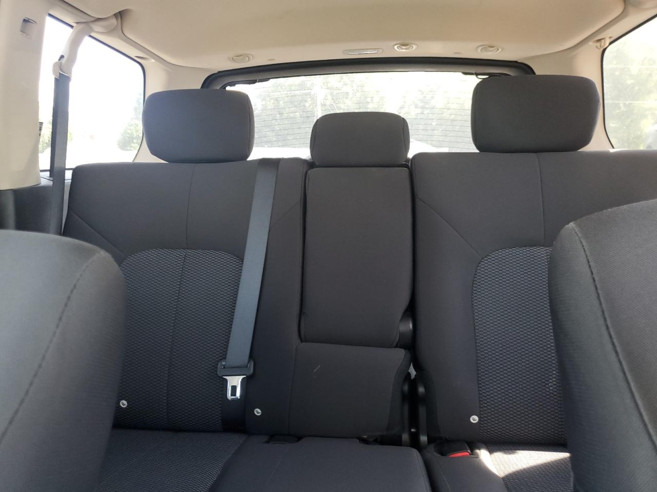 2010 Mitsubishi Endeavor Ls VIN: 4A4JM2AS9AE015579 Lot: 63741684