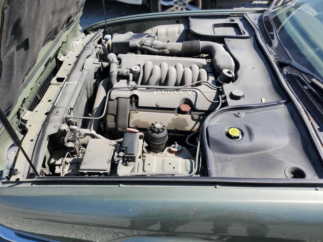 1998 Jaguar Xj8 L VIN: SAJHX6248WC832826 Lot: 64719414