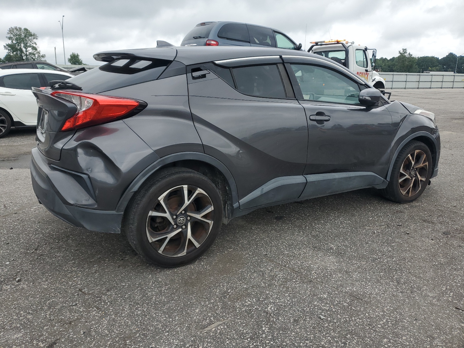 2018 Toyota C-Hr Xle vin: NMTKHMBX6JR008197