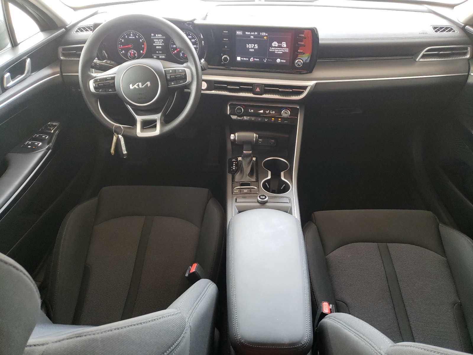 5XXG14J26PG220898 2023 Kia K5 Lxs