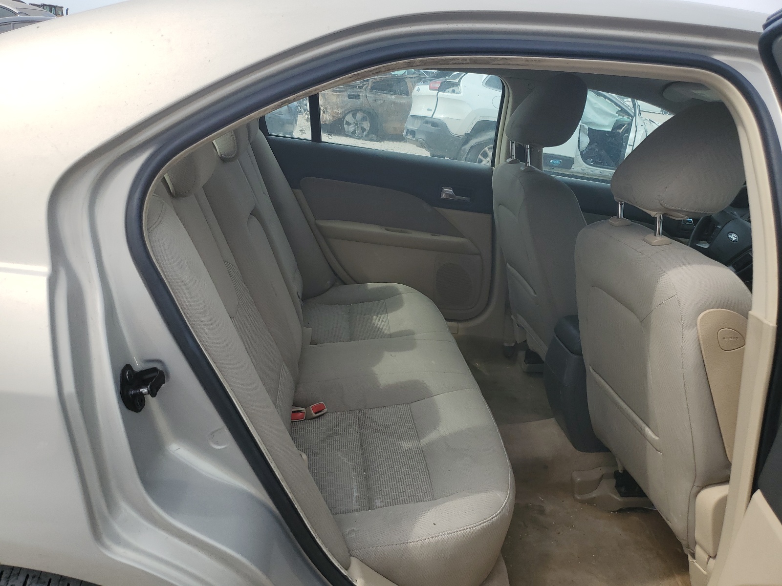 3FAHP0HA5AR243144 2010 Ford Fusion Se