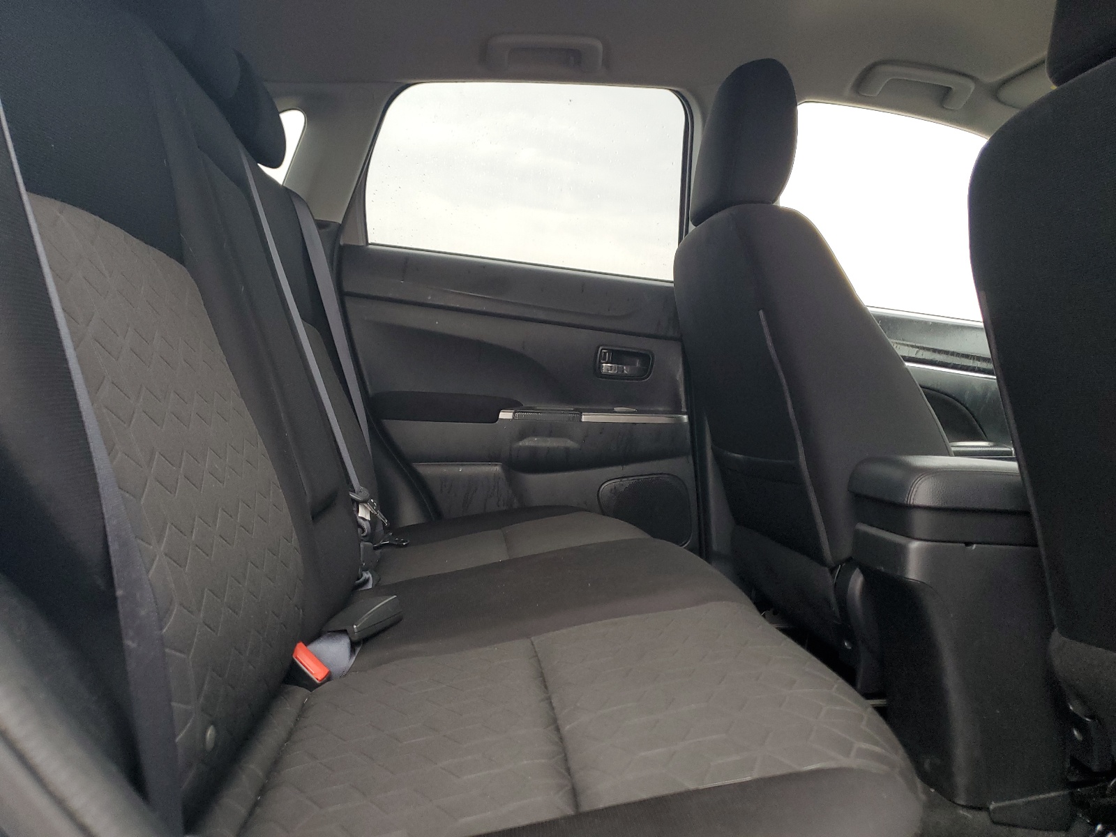 JA4ARUAU8MU017656 2021 Mitsubishi Outlander Sport Es