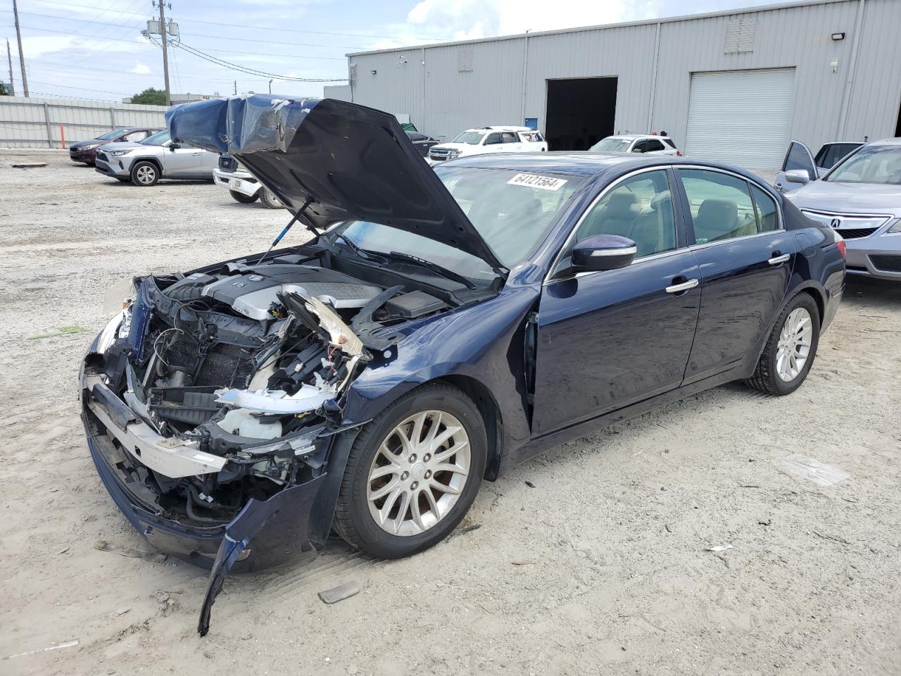 2011 Hyundai Genesis 3.8L VIN: KMHGC4DE5BU117809 Lot: 64121564