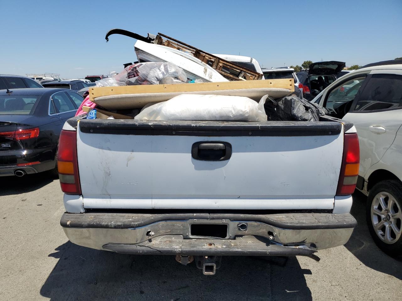 2000 Chevrolet Silverado - Image 6