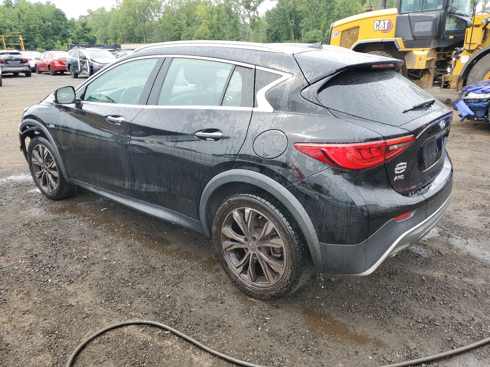 SJKCH5CR3HA027239 2017 Infiniti Qx30 Base