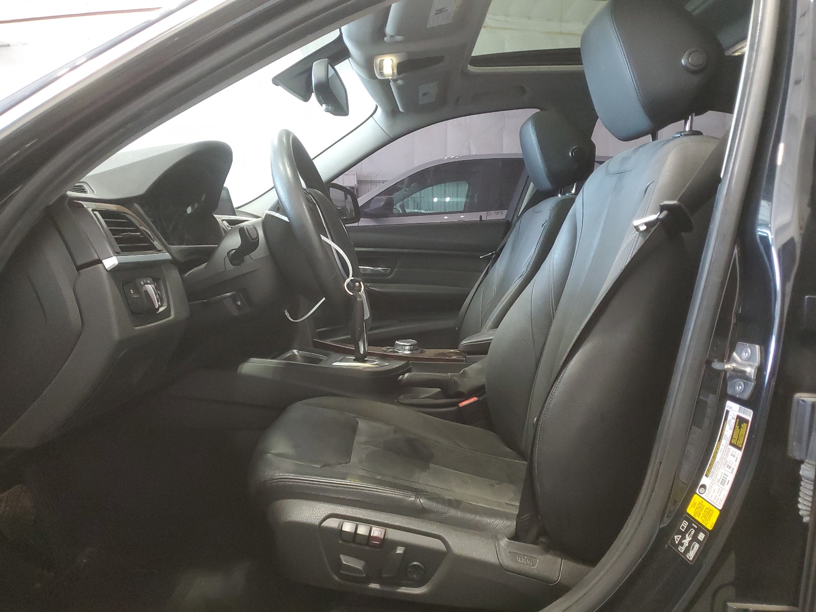 WBA3B3C51FF548446 2015 BMW 328 Xi