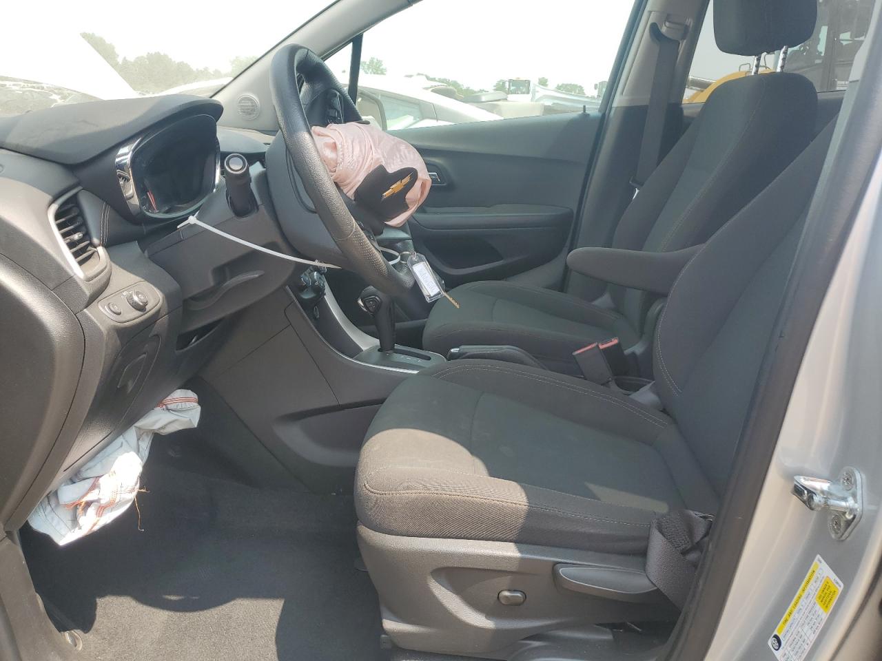 2020 Chevrolet Trax Ls VIN: KL7CJKSB7LB320362 Lot: 64873774