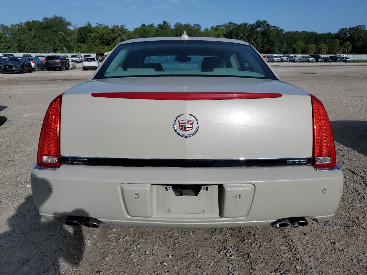 2011 Cadillac Dts Luxury Collection VIN: 1G6KD5E65BU107244 Lot: 63688754